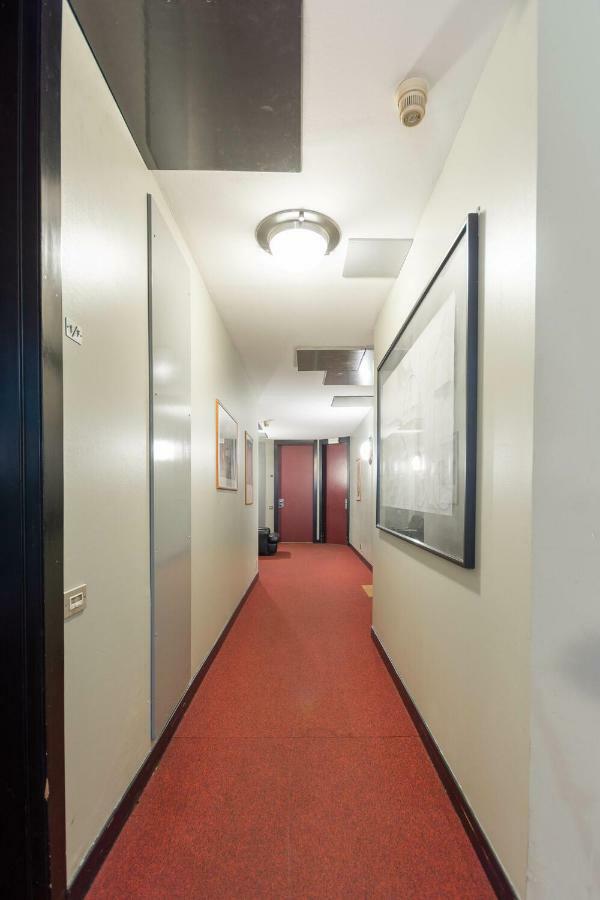 Duomo Deluxe Room มิลาน ภายนอก รูปภาพ
