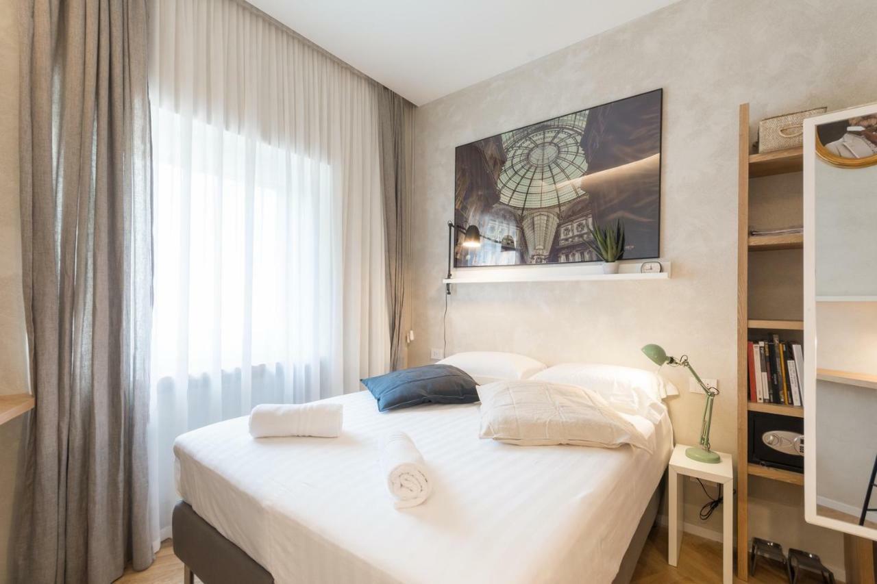 Duomo Deluxe Room มิลาน ภายนอก รูปภาพ